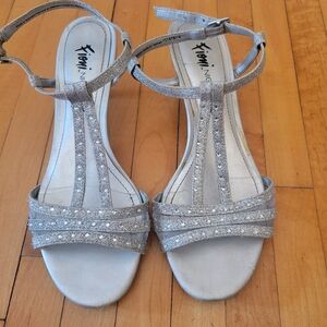 Sparkle Glitter Low Heel Pumps